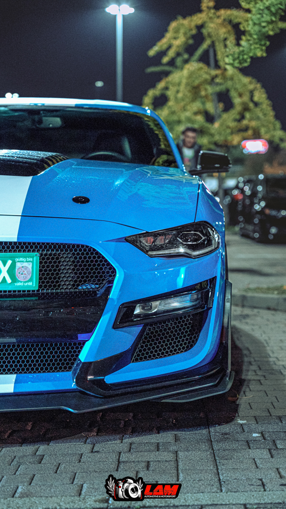 FORD MUSTANG MK6